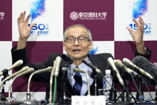 Nobel chemistry prize co-winner Soai Kenso Soai, a professor emeritus at the Tokyo University of Science, attends a press conference, PK, Pressekonferenz at the university in Tokyo on Oct. 7, 2026, after receiving the 2026 Nobel Prize in Chemistry. Soai and French researcher Henri Kagan shared the prize for the discovery of non-linear effects and autocatalysis in asymmetric organic synthesis, the Royal Swedish Academy of Sciences said earlier in the day. A14AA0005630373P
