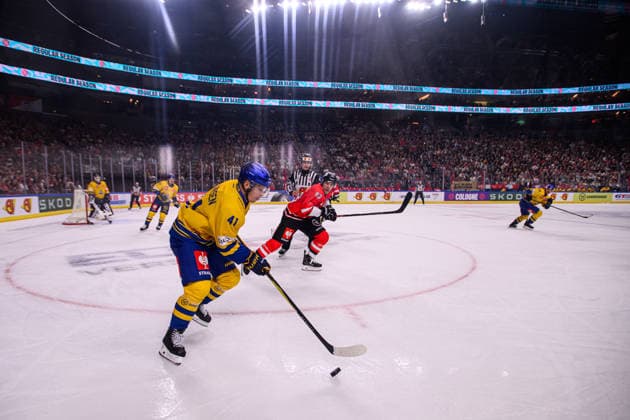 COLOGNE, GERMANY - 7 OCTOBER, 2026: - The Champions Hockey League match Koelner Haie vs. Herning Blue Fox at LANXESS arena. Copyright: xVitaliixKliuievx