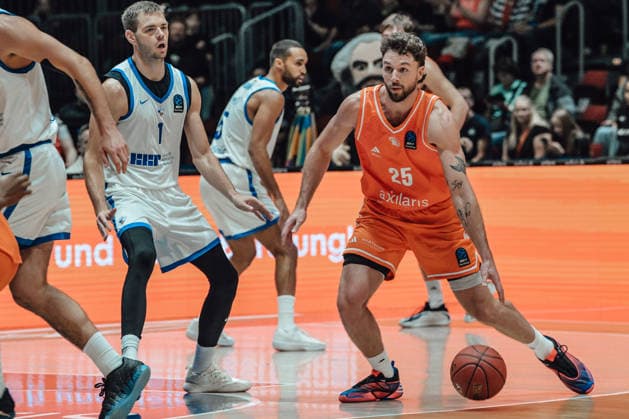 2. Spieltag des Basketball Eurocup Niners Chemnitz - Klaipedos Neptunas 07.10.2026 ab 19.00 Uhr Chemnitz, Chemnitz Arena Im Foto:25 Ben Burnham 2. Spieltag des Basketball Eurocup Niners Chemnitz - Klaipedos Neptunas Chemnitz Sachsen Deutschland Copyright: xEHLxMedia MichelxKöhlerx 20262709-Niners-Chemnitz-Klaipeda-Neptunas-010