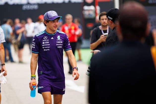 RECORD DATE NOT STATED 8th October 2026; Marina Bay, Singapore; Formula 1, Singapore Grand Prix, Arrival Day; Kimi Antonelli (12) of Italy and Mercedes-AMG PETRONAS Formula One Team arriving at the Singapore Grand Prix StephenxBlackberry