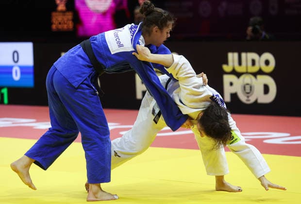 AZERBAIJAN, BAKU - OCTOBER 8, 2026: Madina Taimazova (R) of Russia and Aleksandra Andric of Serbia compete in their -70 kg bout as part of the 2026 World Judo Championships at the National Gymnastics Arena. Mikhail Sinitsyn TASS 98954381