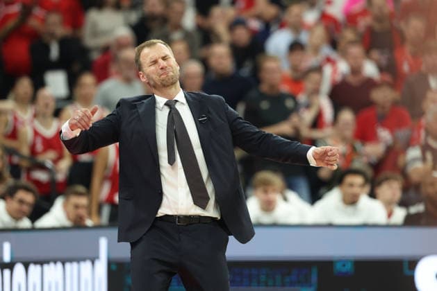 Anton Gavel (FC Bayern Basketball, Chef-Trainer) aergert sich, Emotionen, Mimik, Gesten, gestikuliert, GER, FC Bayern Basketball vs. Virtus Bologna, Basketball, Euroleague, 4. Spieltag, Saison 2026 2027, 08.10.2026, GER, FC Bayern Basketball vs. Virtus Bologna, Basketball, Euroleague, 4. Spieltag, Saison 2026 2027, 08.10.2026 Muenchen Copyright: xEibner-Pressefoto JennixMaulx EP_JML