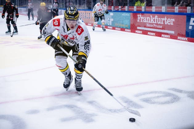 Luca Hauf (Krefeld Pinguine, 85) GER, Loewen Frankfurt vs. Krefeld Pinguine, Eishockey, PENNY DEL, 7. Spieltag, Spielzeit 2026 2027, 08.10.2026 GER, Loewen Frankfurt vs. Krefeld Pinguine, Eishockey, PENNY DEL, 7. Spieltag, Spielzeit 2026 2027, 08.10.2026 Frankfurt am Main Copyright: xEibner-Pressefoto AttilaxZigax EP_AZA