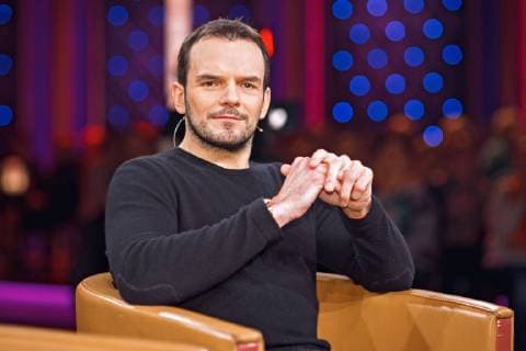 MDR - Riverboat. TV-Koch Steffen Henssler anläßlich der Aufzeichnung der MDR - Talkshow Riverboat am 18.01.2019 im Studio 3 der Mediacity Leipzig. 20190118SFL0020