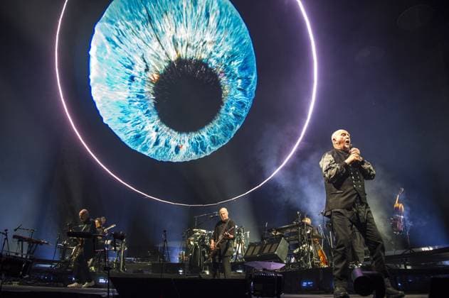 Peter Gabriel performs live on stage at the O2 Arena as part of his i o The Tour. In his live band were Tony Levin (bass), Richard Evans (guitar, flute), Manu Katchà (drums), and David Rhodes (guitar), Ayanna Witter-Johnson (cello, piano, vocals), Marina Moore (violin, viola, vocals), Don McLean (keyboards), and Josh Shpak (trumpet, french horn, keys, vocals). Featuring: Peter Gabriel, Tony Levin, David Rhodes, Manu Katchà Where: London, United Kingdom When: 19 Jun 2023 Credit: Zoran Veselinovic Cover Images Copyright: xx 52825112 EDITORIAL USE ONLY. NOT FOR USE BY NEWSPAPERS BASED IN THE UK.