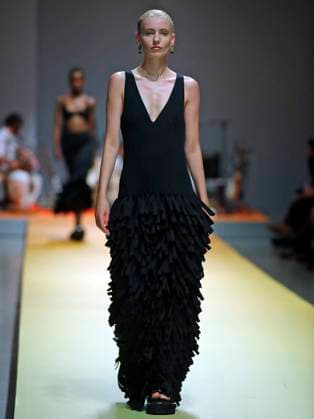 PFW - CFCL Runway A model walks the runway during the CFCL Womenswear Spring-Summer 2025 show as part of Paris Fashion Week on September 23, 2024 in Paris, France. Photo by Alain-Gil Gonzalez ABACAPRESS.COM Paris France Copyright: xGonzalezxAlain-Gil ABACAx