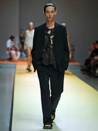 PFW - CFCL Runway A model walks the runway during the CFCL Womenswear Spring-Summer 2025 show as part of Paris Fashion Week on September 23, 2024 in Paris, France. Photo by Alain-Gil Gonzalez ABACAPRESS.COM Paris France Copyright: xGonzalezxAlain-Gil ABACAx