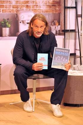 Frankfurter Buchmesse 2024. Schriftsteller Richard David Precht am 17.10.2024 auf der Frankfurter Buchmesse. 20241017MWI010059