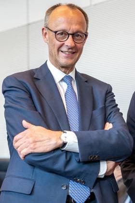 Fraktionssitzung CDU CSU Bundeskanzler Friedrich Merz (CDU) bei einer Fraktionssitzung am 20.05.2025 in Berlin. Berlin Berlin Deutschland Bundestag