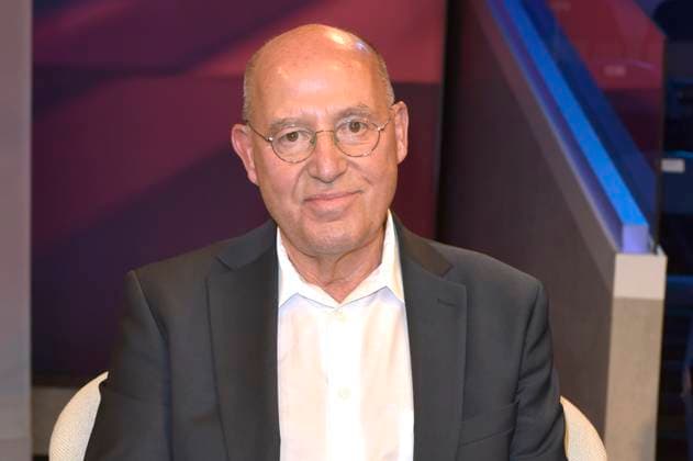 Gregor Gysi in der ARD-Talkshow maischberger im Studio Berlin Adlershof. Berlin, 16.09.2025