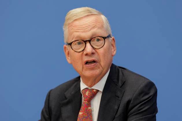 Lutz Goebel, Vorsitzender des Nationalen Normenkontrollrats (NKR), aufgenommen im Rahmen der Bundespressekonferenz zum Thema Jahresbericht des Nationalen Normenkontrollrat zum Buerokratieabbau in Berlin, 02.10.2025. Berlin Deutschland Copyright: xKiraxHofmannx