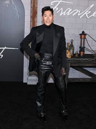 October 6, 2025, Los Angeles, California, USA: Mexican-American commercial, fine art, and portrait photographer CARLOS ERIC LOPEZ attends the Los Angeles red carpet premiere of Netflix s Frankenstein Los Angeles USA - ZUMAb173 20251006_aap_b173_172 Copyright: xBillyxBennightx