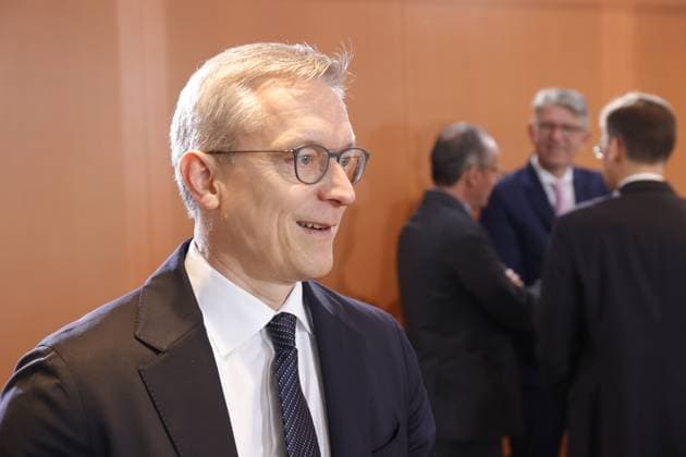 Dr. Karsten Wildberger, Bundesminister für Digitales und Staatsmodernisierung , Deutschland, Berlin, Bundeskanzleramt, Das Bundeskabinett befasst sich in seiner 18. Sitzung am 8. Oktober 2025 unter anderem mit der Modernisierung des Bundespolizeigesetzes und der Anpassung der Krankenhausreform.