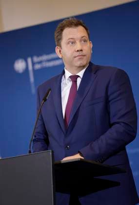 Lars Klingbeil Bundesminister der Finanzen, Deutschland, Berlin, BMF, Pressekonferenz BM Klingbeil, Thema: 169. Steuerschätzung