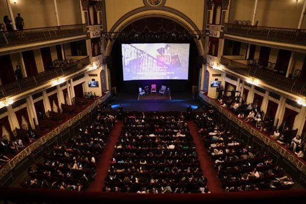 Modigliani: Three Days in Montparnasse premiere in Argentina BUENOS AIRES, ARGENTINA - NOVEMBER 12: American actor and director Johnny Depp led a masterclass in acting alongside Riccardo Scamarcio, star of the film, at the historic Podesta Theater in La Plata, Buenos Aires Province, Argentina, on November 12, 2025. The event, attended by students, actors, and local theater enthusiasts, was part of Depp s promotional visit to Argentina for the premiere of his new film, Modigliani: Three Days in Montparnasse, which he directed and produced. Luciano Gonzalez Anadolu Buenos Aires Argentina. Editorial use only. Please get in touch for any other usage. Copyright: x2025xAnadoluxLucianoxGonzalezx