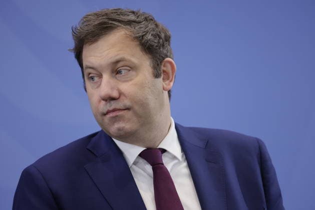 Lars Klingbeil, Bundesminister der Finanzen, Deutschland, Berlin, Bundeskanzleramt, Presseunterrichtung zu den Ergebnissen der Beratungen des Koalitionsausschusses