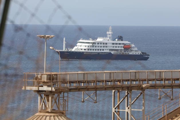 (260506) -- PRAIA, May 6, 2026 -- The Dutch cruise ship MV Hondius is anchored off Praia, Cabo Verde, May 6, 2026. Cabo Verde on Wednesday carried out an air evacuation of three passengers suspected of hantavirus infection from the Dutch cruise ship MV Hondius, which had been anchored off the capital, Praia. The evacuation was conducted under strict security and health protocols, with personnel from the national police and public health services deployed from the Port of Praia to Nelson Mandela International Airport on Santiago Island. The three passengers were transferred by air ambulance, with the two aircraft departing at 10:55 a.m. local time (1155 GMT) in quick succession. According to the World Health Organization, the pat