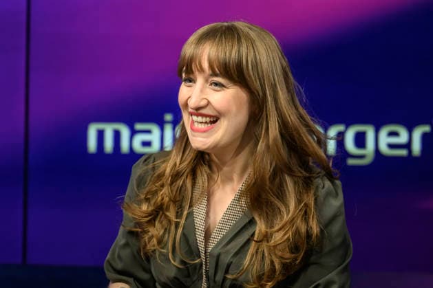 v.l.: Heidi Reichinnek, Die Linke (Fraktionsvorsitzende), GER, Berlin, Studio, zu Gast bei – Maischberger, politische Talkshow, TV, Format, mit Moderatorin – Sandra Maischberger, Das Erste, aus Adlershof – Am Studio 20, 06. Mai 2026, Copyright: HMBxMedia UwexKoch