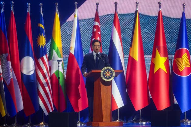 Southeast Asian leaders gather at Opening Ceremony of ASEAN Summit and Related Meetings 2026 CEBU, PHILIPPINES - MAY 8: Philippine President Ferdinand Bongbong Romualdez Marcos Jr. gives an opening speech, during the official opening ceremony of the 48th ASEAN Summit and Related Meetings, in Cebu, Philippines, on May 8, 2026. Top leaders of ASEAN member states from across Southeast Asia gather to discuss key international and regional issues, including conflict in the Middle East, trade and economic development, fuel and energy crisis, and South China Sea territorial disputes. The summit comes just a few days ahead of a meeting between United States President Donald Trump and Chinese President Xi Jinping, which will take place in mid-May. Copyright: x2026xAnadoluxDanielxCengx
