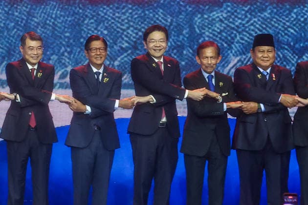 Southeast Asian leaders gather at Opening Ceremony of ASEAN Summit and Related Meetings 2026 CEBU, PHILIPPINES - MAY 8: (L-R) Vietnam s Prime Minister Le Minh Hung, Philippine President Ferdinand Bongbong Romualdez Marcos Jr., Singapore s Prime Minister Lawerence Wong, Brunei s Prime Minister Hassanal Bolkiah, and Indonesia s Prime Minister Prabowo Subianto, during a family photo session at the official opening ceremony of the 48th ASEAN Summit and Related Meetings, in Cebu, Philippines, on May 8, 2026. Top leaders of ASEAN member states from across Southeast Asia gather to discuss key international and regional issues, including conflict in the Middle East, trade and economic development, fuel and energy crisis, and South China Sea terri Copyright: x2026xAnadoluxDanielxCengx