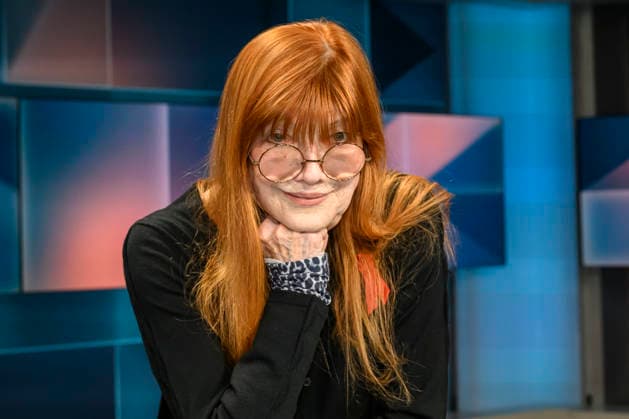 im Bild v.l.: Katja Ebstein: Schauspielerin und Sängerin, drei Mal beim Grand Prix unter den ersten Drei, GER, Berlin, hart aber fair - Polittalk, TV, Format, mit Moderator - Louis Klamroth, Das Erste, Das Thema: Mehr als Musik: Wie politisch ist der ESC? 11.05.2026, Copyright: HMBxMedia UwexKoch