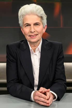 im Bild v.l.: Marie-Agnes Strack-Zimmermann: Abgeordnete im Europaparlament, war während des ESC in Düsseldorf Erste Bürgermeisterin, GER, Berlin, hart aber fair - Polittalk, TV, Format, mit Moderator - Louis Klamroth, Das Erste, Das Thema: Mehr als Musik: Wie politisch ist der ESC? 11.05.2026, Copyright: HMBxMedia UwexKoch