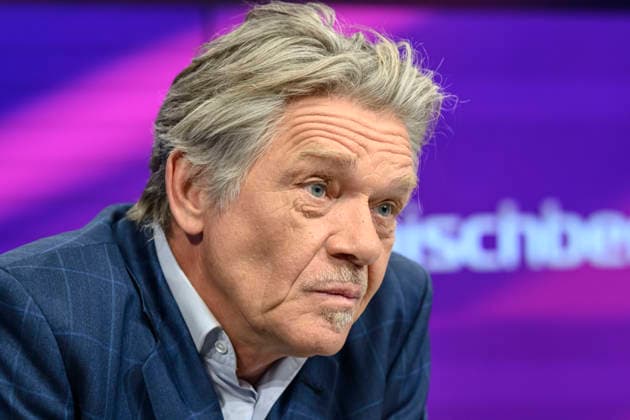 v.l.: Hajo Schumacher (Journalist), GER, Berlin, Studio, zu Gast bei Maischberger, politische Talkshow, TV, Format, mit Moderatorin Sandra Maischberger, Das Erste, aus Adlershof Am Studio 20, 12. Mai 2026, Copyright: HMBxMedia UwexKoch