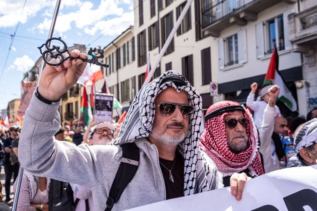 May 16, 2026, Milan, Lombardy, Italy: People take part in a national rally in support of Palestine on May 16, 2026, in Milan. The rally, organized in the run-up to the general strike on May 29, drew participants from all over Italy, and the organizers drew up 17 demands, including an end to the genocide, the termination of all economic agreements with Israel, and a halt to arms sales to Israel. Milan Italy - ZUMAs377 20260516_znp_s377_004 Copyright: xPietroxStariccox