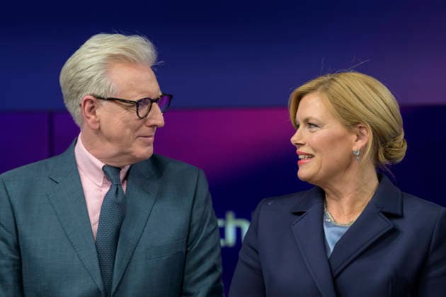 v.l.: Theo Koll (Journalist und Moderator), Julia Klöckner, CDU (Bundestagspräsidentin) im Gespraech, GER, Berlin, Studio, zu Gast bei – Maischberger, politische Talkshow, TV, Format, mit Moderatorin – Sandra Maischberger, Das Erste, aus Adlershof – Am Studio 20, 19. Mai 2026, Copyright: HMBxMedia UwexKoch