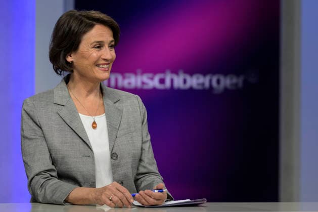 v.l.: Sandra Maischberger, GER, Berlin, Studio, zu Gast bei Maischberger, politische Talkshow, TV, Format, mit Moderatorin Sandra Maischberger, Das Erste, aus Adlershof Am Studio 20, 19. Mai 2026, Copyright: HMBxMedia UwexKoch