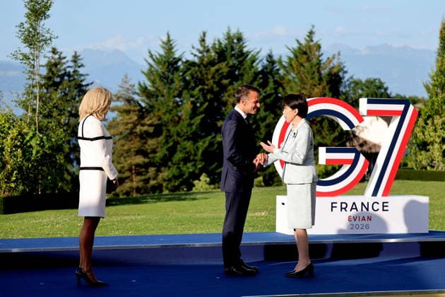 President Emmanuel Macron, Brigitte Macron, and Sanae Takaichi, Prime Minister of Japan Arrival of thestate and government for a working dinner Responding together to major international challenges on the sidelines of the G7 summit in Évian-les-Bains on June 15, 2026 Dominique Jacovides Bestimage Arrival of the G7 heads of state and government for a working dinner Responding together to major international challenges on the sidelines of the G7 summit in Évian-les-Bains on June 15, 2026, Évian, France,detected_source_language Copyright: xDOMINIQUExJACOVIDESx xBESTIMAGExDOMINIQUExJACOVIDESx xBESTIMAGEx