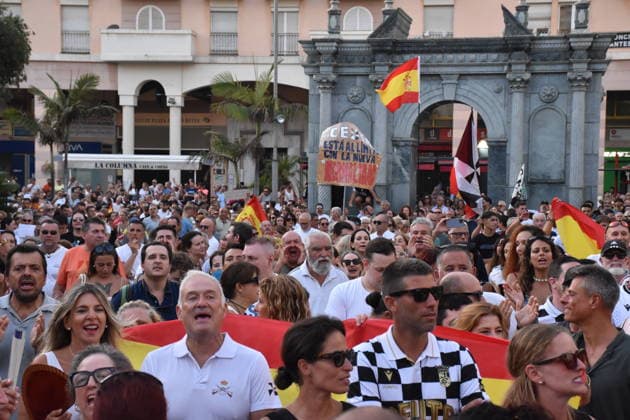 Rally in Ceuta to Demand Answers from Spain and Europe March to Plaza de los Reyes under the slogan Enough Is Enough—Ceuta Won’t Give Up, August 9, 2026, in Ceuta, Spain. The demonstration, organized by religious communities and neighborhood associations, brought together thousands of people this Sunday in Ceuta’s Plaza de la Constitución to demand action in response to the situation created by the mass arrival of migrants on July 30. The organizers estimate attendance at more than 10,000 people, while the National Police put the number at over 5,000. AUGUST 9, 2026 Gabriela Sardá Nún Ceuta, Spain Copyright: xGabrielaxSardaxNunezx 7707574