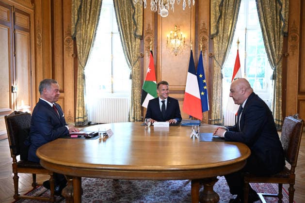 Emmanuel Macron, President of the French Republic; King Abdullah II of Jordan; Joseph Aoun, President of Lebanon. President Macron of the French Republic hosts the King of Jordan and Joseph Aoun, President of the Lebanese Republic, for a meeting at the Hôtel des Invalides in Paris, on September 17, 2026. The three leaders are working to strengthen Lebanon’s sovereignty and security, which are essential to the stability of the entire region. Together, they open a meeting of high-level military experts as part of the Aqaba Process, aimed at supporting the Lebanese Armed Forces, a pillar of the country’s sovereignty and indispensable for enabling the state to fully ensure the security of its territory and exercise the state’s monopoly on arms Copyright: xJeannexAccorsini Pool BestimagexJeannexAccorsini Pool Bestimagex