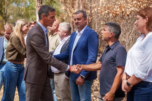 Pedro Sánchez Meets in Niebla with the Mayors of the Municipalities Affected by the Fire. Prime Minister Pedro Sánchez 1i visits the area devastated by this summer’s fire. On September 17, 20226, in Niebla, Huelva, Andalusia, Spain. On Thursday, Spanish Prime Minister Pedro Sánchez called for action to address the causes of the Niebla fire—the largest fire in the country’s history—which, in his view, starkly revealed the consequences of a climate emergency, and for that reason has called for building, through public-private partnership, a stronger and more prosperous country. SEPTEMBER 17, 2026 Francisco J Niebla, Huelva, Andalusia, Spain Niebla, Huelva, Andalusia, Spain Spain Copyright: xFranciscoxJ.xOlmox 7781598
