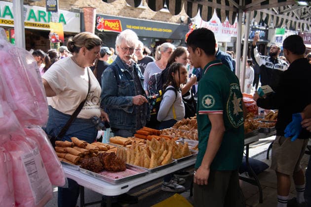 Brick lane Festival 2026 at Brick Lane, London, UK - Sunday 20 September 2026 Street vendors at the Annual Brick lane Festival 2026 in Brick Lane, London, England, UK on Sunday 20 September, 2026., Credit:Justin Ng Avalon UK, England, London, Brick Lane Copyright: xJustinxNgx xAvalonx 1136716819