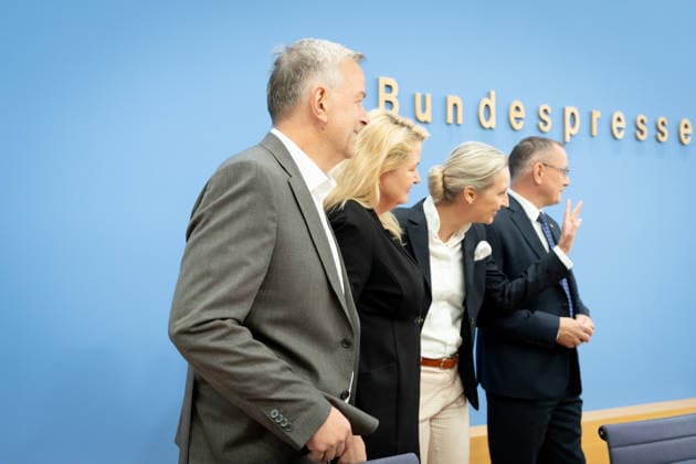 Bundespressekonferenz, AfD Berlin, BPK, AfD, Wahlen, Mecklenburg-Vorpommern, Alice Weidel, Bundessprecherin, Tino Chrupalla, Bundessprecher, Kristin Brinker, Spitzenkandidatin, Spitzenkandidat, Leif-Erik Holm Berlin Berlin GER