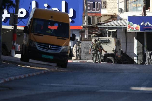 Israeli Forces Started Large-Scale Military Operation In Biddu BIDU, PALESTINE SEPTEMBER 21, 2026: Israeli forces continued a large-scale military operation in the town of Biddu, northwest of occupied Jerusalem, with raids on homes, searches, arrests and field interrogations. The operation began at around 1:00 AM, according to local sources. Israeli forces raided the home of a Palestinian man accused of carrying out the Nabi Saleh attack, taking measurements and digging into parts of the walls in preparation for a possible demolition or explosion, according to local reports. His family home was also raided, and his father and other family members were detained. Israeli forces also seized a house belonging to a resident and converted it Copyright: x xSalmanxMohsenxAlkhatibx xJNAxPressx