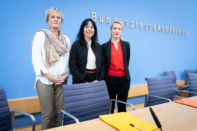 Bundespressekonferenz, Die Linke Berlin, BPK, Die Linke, Wahlen, Mecklenburg-Vorpommern, Ines Schwerdtner, Vorsitzende, Elif Eralp, Bürgermeisterkandidatin, Simone Oldenburg, Spitzenkandidatin Berlin Berlin GER