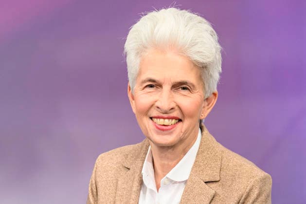 im Bild v.l.: Marie-Agnes Strack-Zimmermann (FDP, Vorsitzende EU-Verteidigungsausschuss), GER, Berlin, Studio, zu Gast bei Maischberger, politische Talkshow, TV, Format, mit Moderatorin Sandra Maischberger, Das Erste, aus Adlershof Am Studio 20, 23.09.2026, Copyright: HMBxMedia UwexKoch