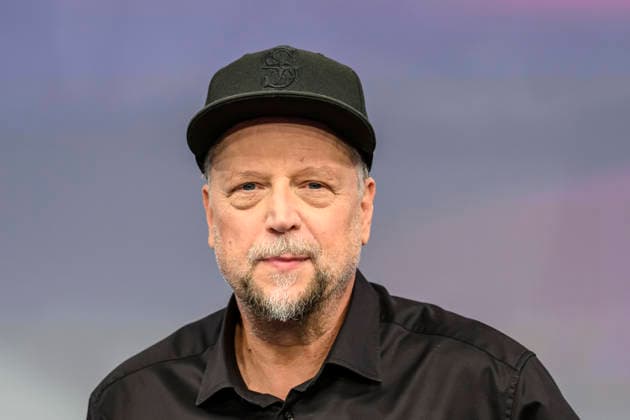 im Bild v.l.: Smudo (Musiker), GER, Berlin, Studio, zu Gast bei Maischberger, politische Talkshow, TV, Format, mit Moderatorin Sandra Maischberger, Das Erste, aus Adlershof Am Studio 20, 23.09.2026, Copyright: HMBxMedia UwexKoch