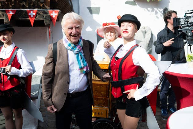 Europa Park, Rust, Schweizer Themenbereich, Walliser Dorf, offizielle Eröffnung des Emil Hüüsli, Emil Steinberger, Emils Bühnenwelt, Ausstellung, Schweizer Künstler, Komiker, Schauspieler, Lebenswerk, Unterhaltung, Kultur, Freizeitpark, neue Attraktion, Tourismus, Symbolfoto Rust Europa Park Baden-Württemberg Deutschland Copyright: xFINLEYxMÖRCHx