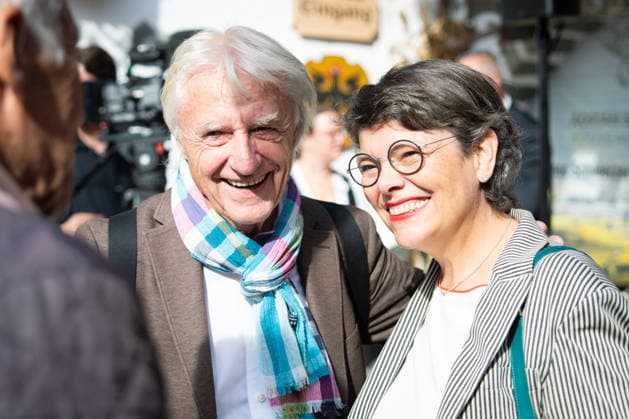 Europa Park, Rust, Schweizer Themenbereich, Walliser Dorf, offizielle Eröffnung des Emil Hüüsli, Emil Steinberger, Emils Bühnenwelt, Ausstellung, Schweizer Künstler, Komiker, Schauspieler, Lebenswerk, Unterhaltung, Kultur, Freizeitpark, neue Attraktion, Tourismus, Symbolfoto Niccel Steinberger, Rust Europa Park Baden-Württemberg Deutschland Copyright: xFINLEYxMÖRCHx
