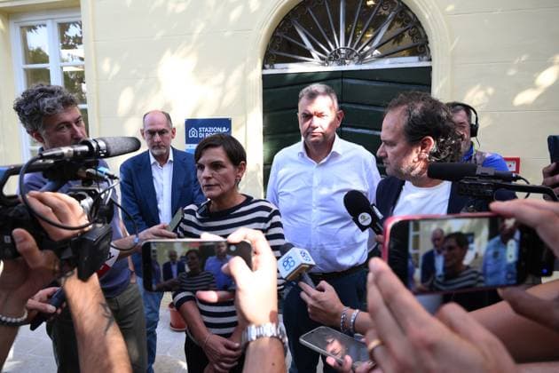September 25, 2026, Lucca, Lucca, Italy: Simona Testa Ferrato, councilor for education, Luca Papechi, president of the Misericordia of Lucca, and Salvadore Bartolomei, councilor for security, speak at the press conference at Villa Pardini, a social facility designated to accommodate those affected by the fire at the building that caught fire last night, killing two people in San Vito a Lucca. The building is uninhabitable, with 16 people evacuated, Lucca, September 25, 2026. Lucca Italy - ZUMAa289 20260925_zia_a289_287 Copyright: xStefanoxDallexLuchex xAgfx