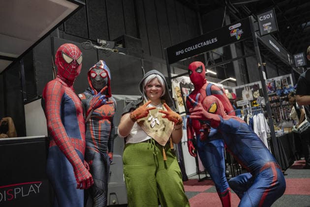 Comic Con Africa 2026 brings pop culture fans together in Johannesburg JOHANNESBURG, SOUTH AFRICA - SEPTEMBER 26: Comic Con Africa 2026, the largest popular culture and gaming festival in Africa, takes place at the Johannesburg Expo Centre in Johannesburg, South Africa, on September 26, 2026. The four-day event brings fans together with international brands and offers activities spanning comics, cinema, anime and television, including cosplay shows and gaming tournaments. Young attendees dressed as popular comic book and animated characters create colorful scenes during the festival, Johannesburg, South Africa, September 2026. Ihsaan Haffejee Anadolu South Africa Johannesburg. Editorial use only. Please get in touch for any other usage. Copyright: x2026xAnadoluxIhsaanxHaffejeex