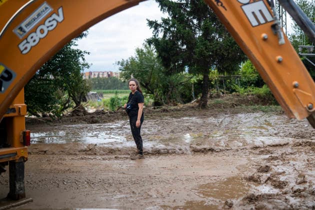 Heavy rains in Catalonia leave two dead and the Besòs River at risk of flooding. Residents clean up the mud that has accumulated in the streets and homes due to the torrential rains, on October 4, 2026, in Montornès del Vallès, Barcelona, Catalonia, Spain. The storm hitting Catalonia has left two people dead in the region. The president of the Generalitat, Salvador Illa, reported the death in Tordera of a 75-year-old man, who was at a campground when a wall reportedly collapsed on him. The second victim is a person who had been reported missing and was found in Montornès del Vallès. Emergency services are searching for another missing person in Riera de Pineda de Mar. The rains and storms have put eleven autonomous communities on alert thi Copyright: xLorenaxSopênax 7820133