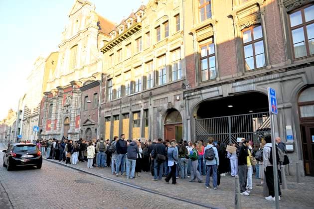 Student protest in Liege on 06 10 2026 LIEGE, BELGIUM - OCTOBER 06 : Students protest against the ministerial reform on September on October 6, 2026 in Liege, Belgium, 06 10 2026 ( Liege Belgium Copyright: xSesx