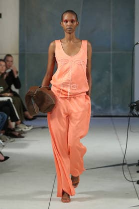 PFW - Litkovska Runway A model walks the runway during the Litkovska Womenswear Spring Summer 2027 show as part of the Paris Fashion Week on October 6, 2026 in Paris, France. Photo by Alain-Gil Gonzalez ABACAPRESS.COM Paris France Copyright: xGonzalezxAlain-Gil ABACAx