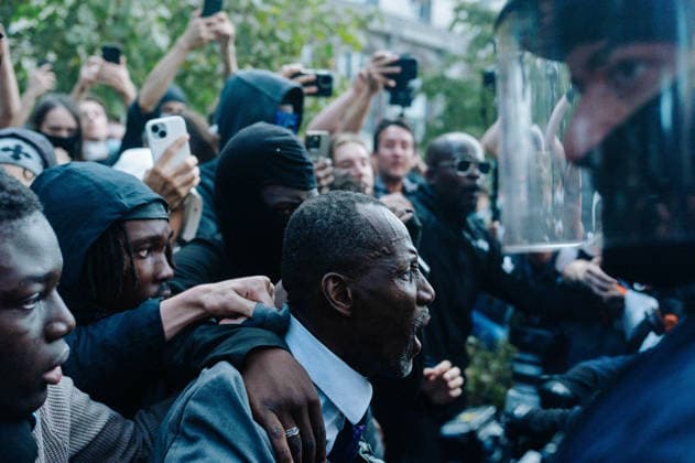Bally Bagayoko, mayor of Saint-Denis, attempting to protect demonstrators from police charges against the largely peaceful march. As part of the nationwide student protest, the march in Paris on Tuesday drew between 56,000 and 100,000 demonstrators, according to the Ministry of the Interior and the organising secondary school and student organisations (USL, FAGE, Union à tudiante, UNEF). The demonstration proceeded peacefully, despite a few scuffles at Place de la Nation. - 06 10 2026 - France Ile-de-France (region) Paris - JanxSchmidt-Whitley LexPictorium LePictorium_0342036
