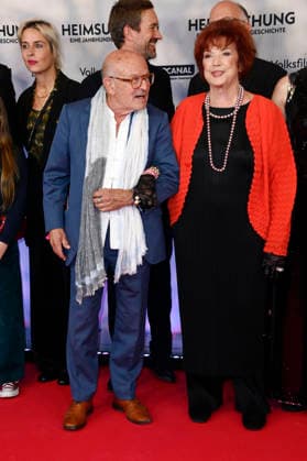 Volker Schlöndorff und Regina Ziegler bei der Premiere des Kinofilms Heimsuchung im Kino International. Berlin, 06.10.2026