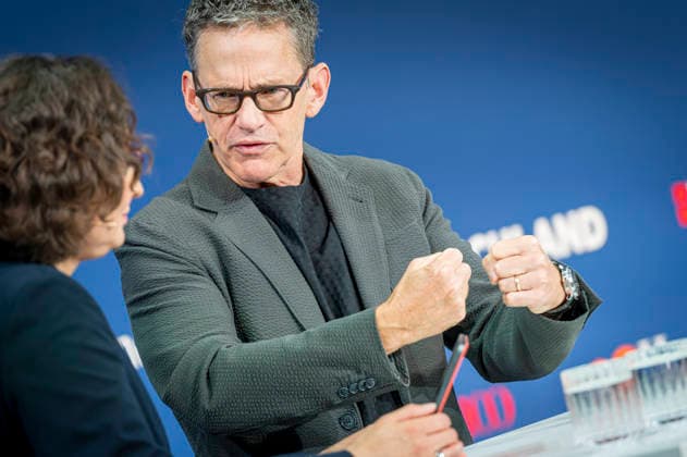 Bill Anderson , CEO Bayer AG EUR, Deutschland, Berlin, 07.10.2026: Bill Anderson CEO Bayer AG, besucht die in Berlin stattfindene Jubiläumsveranstaltung von 80 Jahre Handelsblatt und 100 Jahre WirtschaftsWoche.